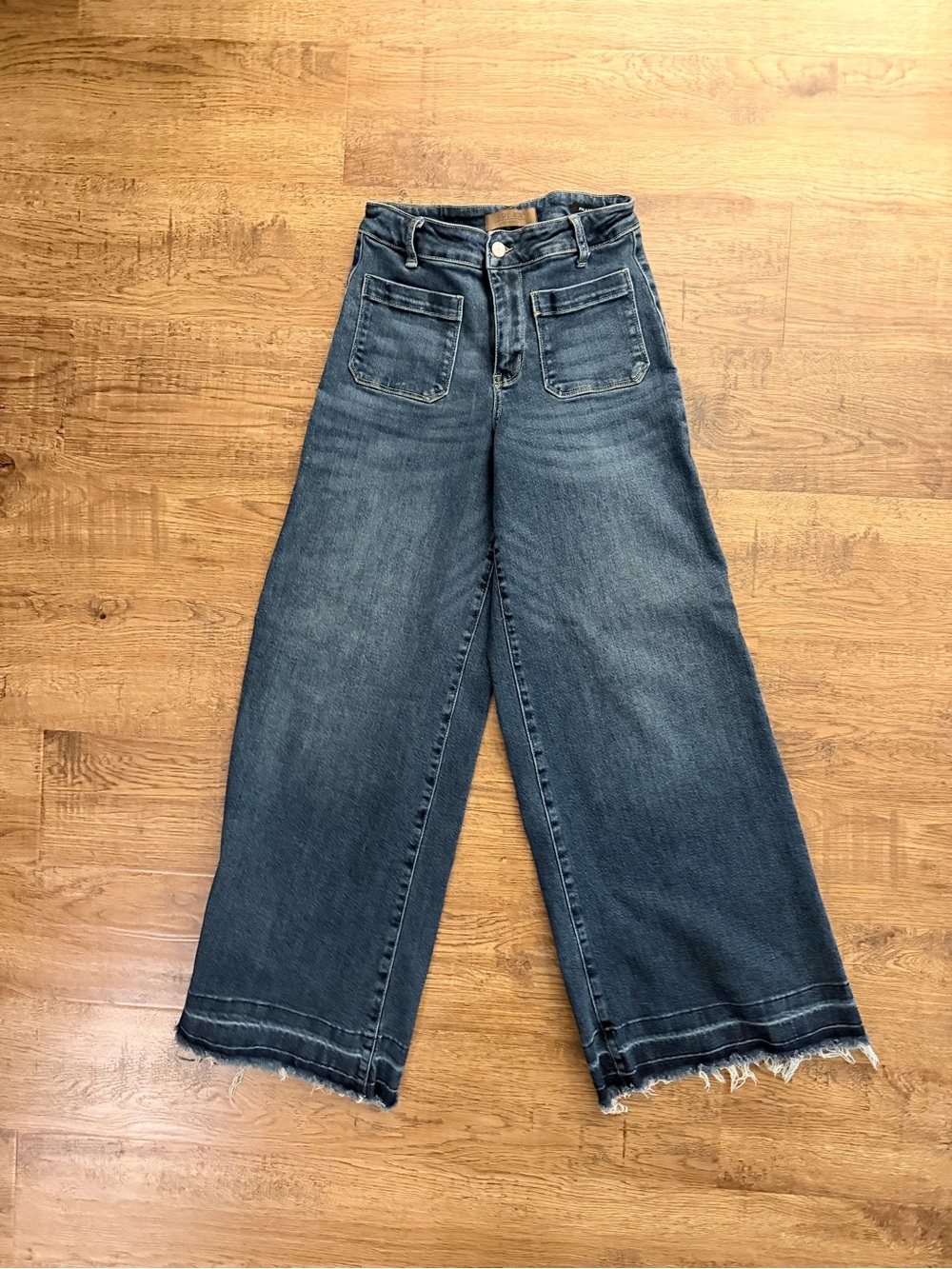 Judy Blue Dark Blue Wide Leg Jeans with Raw Hem